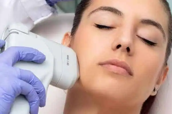 Image of woman having HIFU Horsham treatment