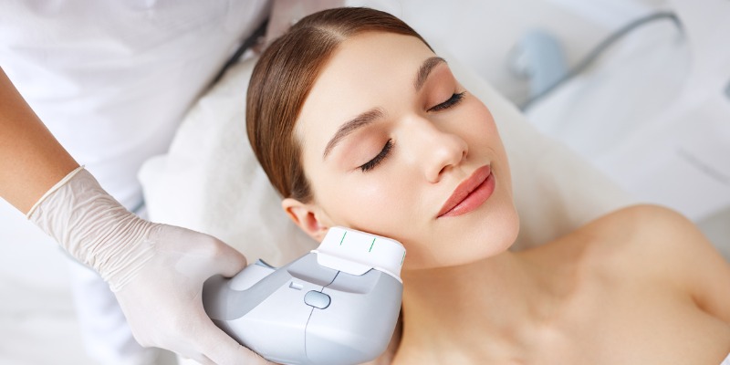 book a personalised consultation of Fat Freezing and  HIFU Together Horsham
